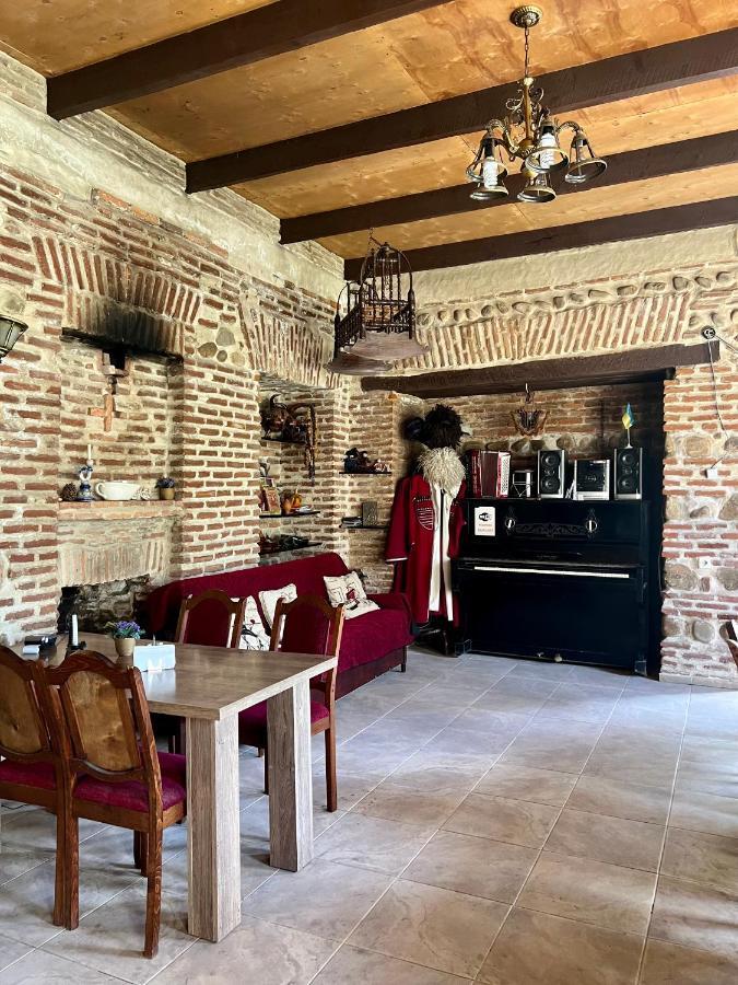 Guest House Lali ซิคนาคี ภายนอก รูปภาพ