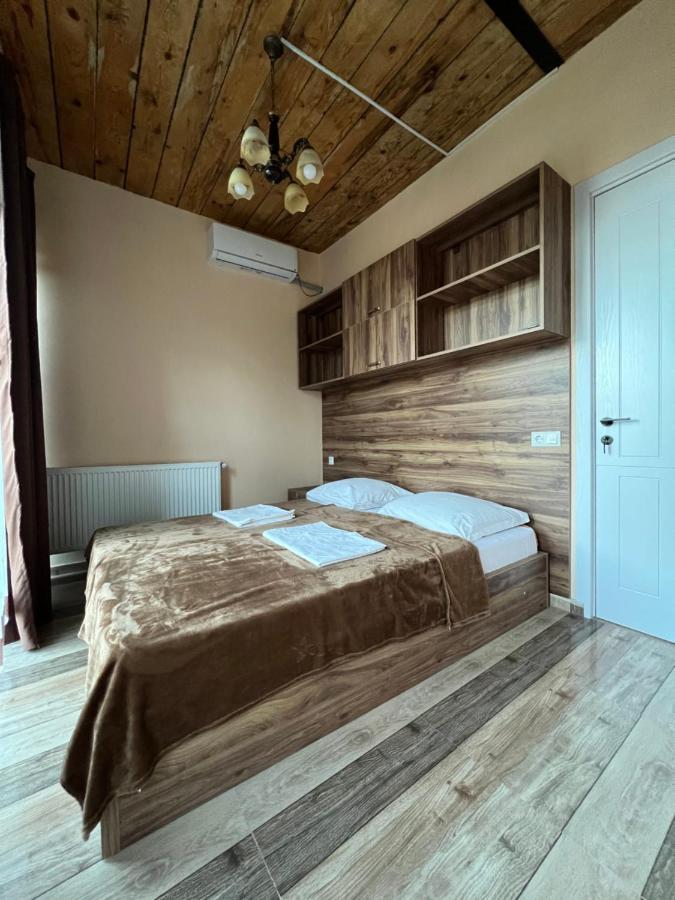Guest House Lali ซิคนาคี ภายนอก รูปภาพ